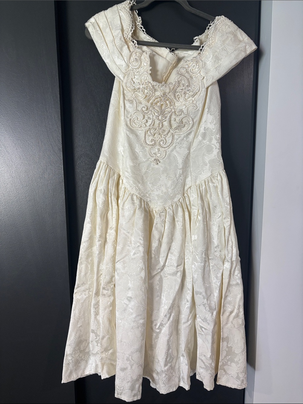 Vintage 80s Jessica McClintock Ivory Beaded Bridal Dillard’s Dress Off Shoulder